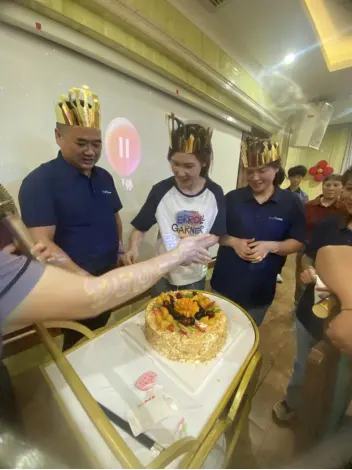 Warm Birthday Celebration Highlights KWS Company's Family Culture